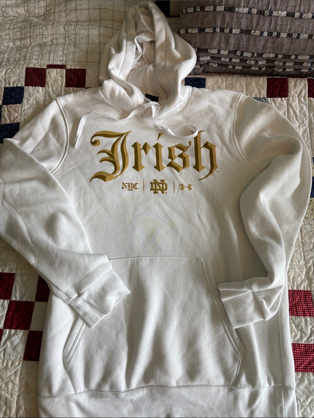 Under Armour White Hoodie with Gold "Irish" Print Men’s Sz S